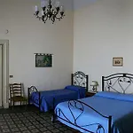 Etna לינה וארוחת בוקר 3*
